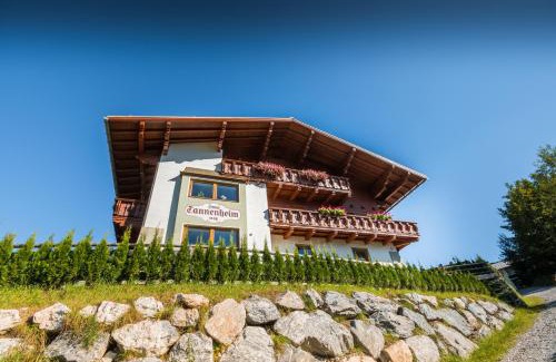 Filzmoos Apartamento | Haus Tannenheim
