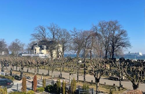 Alt-Travemunde/Ronnau Apartamento | Haus Urvasi
