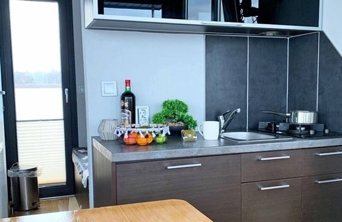 Braunsbedra Apartamento | Hausboot für 4 Gäste mit 20m² in Marina Braunsbedra