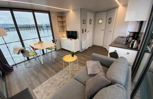 Schleswig Alquiler De Eote | Hausboot Fjord Serina mit Biosauna in Schleswig