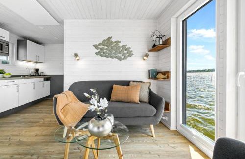 Schleswig Alquiler De Eote | Hausboot Glücksmomente mit Dachterrasse in Schleswig am Ostseefjord Schlei