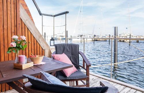 Heiligenhafen Alquiler De Eote | Hausboot Kanja Huus & Meer
