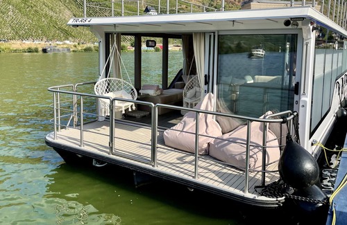 Bernkastel Alquiler De Eote | Hausboot - KL Moselboote