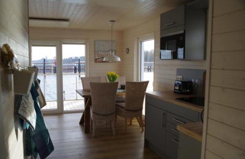 Knieper Nord Alquiler De Eote | Hausboot Liliput