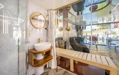 Sagard Alquiler De Eote | Hausboot Relax