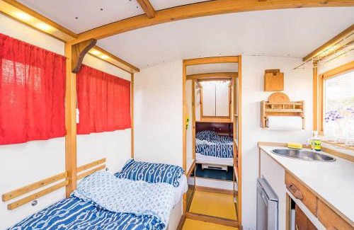 Wrangelkiez Alquiler De Eote | Hausboot Tour mit der Wasserkutsche - Führerscheinfrei