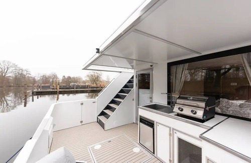 Domitz Casa | Hausboot Urlaub in Dömitz auf der Tortuga
