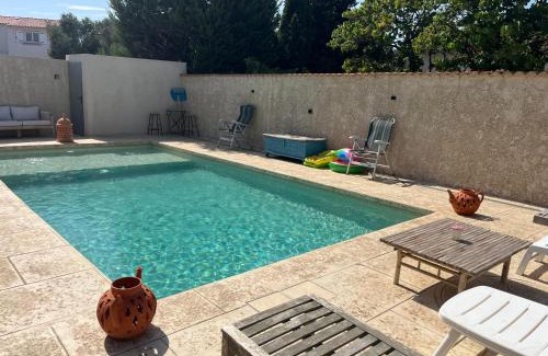 Lancon-Provence Villa | Haut de villa avec piscine privée et extérieur