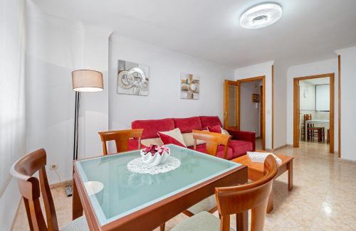 Costa Dorada Apartamento | Hauzify I Apartament Pau Casals