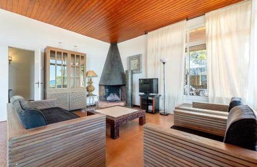 Costa Dorada Casa | Hauzify I Casa Ginesta