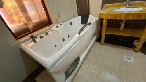 Shanzu Apartamento | Havana Beachfront Apartment