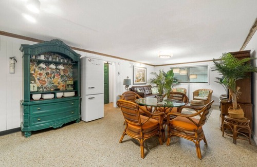 Laguna Beach Condominio | Havana Daydreaming|Laguna Beach|Pet Friendly