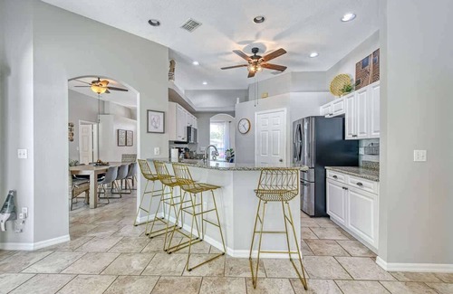 Sarasota Casa | Haven Hideaway with Saltwater Pool 3br Sleeps 8