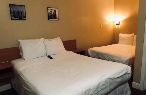 Poinciana Park Hotel | Haven Hotel - Fort Lauderdale Airport & Cruise Port