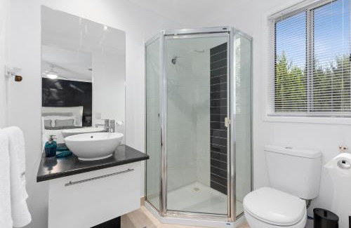 Ocean Grove Casa | Haven in Grove quiet area, comfort, close to beach and shops