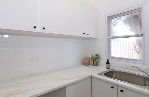 Turvey Park Casa | Haven en Halloran "Cute as a Button" Pool, Wifi gratuito y Netflix