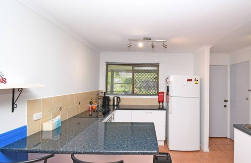Point Vernon Casa | Haven On The Point only streets away from the beach