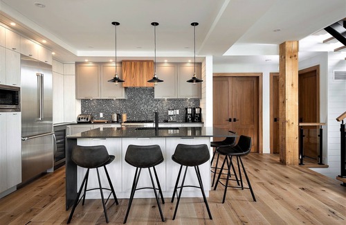 Domaine Nansen Casa | Havre 117 Tremblant | Lujoso y Moderno | Acceso Directo a las Pistas de Esquí