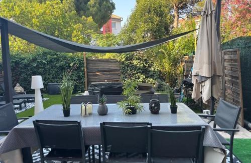 Lattes Apartamento | Havre de paix avec jardin et terrasse