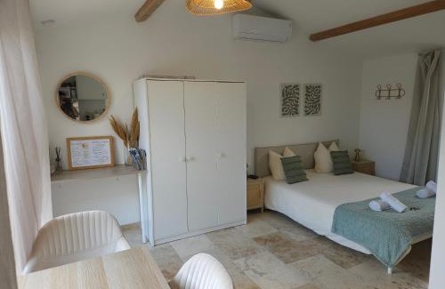 Beaumettes Apartamento | Havre de paix climatisé vers Gordes - Spa & nature