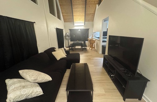 Makapala Casa | Hawaii country getaway close to Pololu Valley Lookout & Keokea Beach Park.