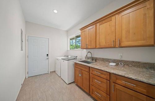 Keaau Casa | HAWAII PARADISE 3Bd2a Home w Pool and FirePit near Ocean