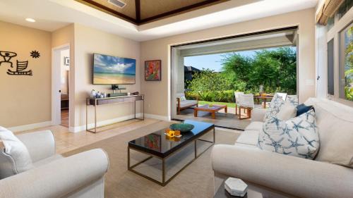 Kamuela Casa | HAWAIIAN DREAM Relaxing KaMilo 3BR Home with Private Beach Club
