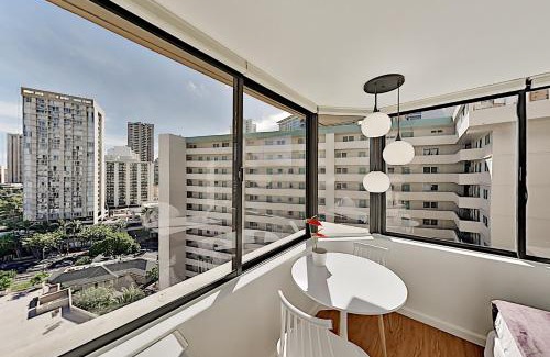 McCully - Moiliili Apartamento | Hawaiian Monarch 1603 condo
