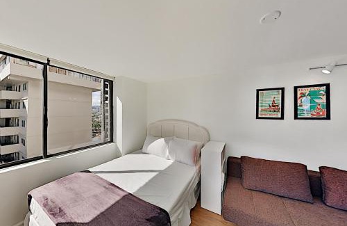 McCully - Moiliili Apartamento | Hawaiian Monarch 1603 condo