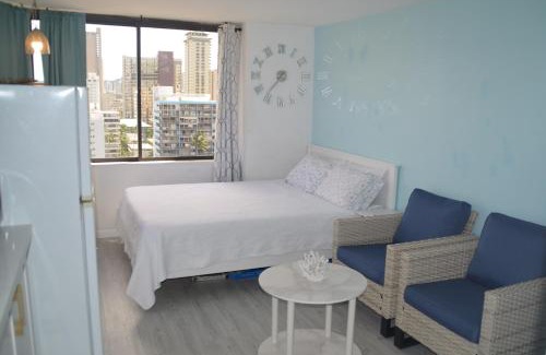 McCully - Moiliili Apartamento | Hawaiian Monarch 1611 condo