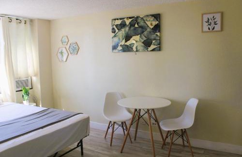 McCully - Moiliili Apartamento | Hawaiian Monarch 1915 condo