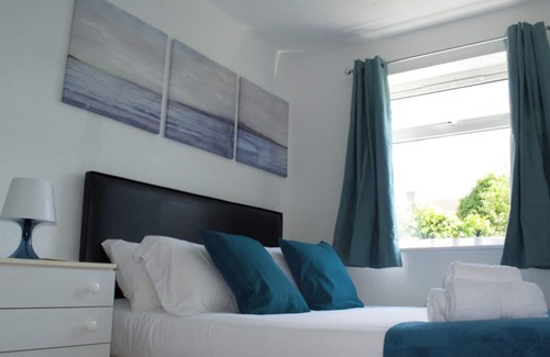 Hinckley Apartamento | Hawk 3: Close to town centre / free parking / sleeps 4