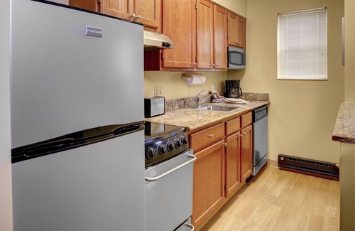 Landen Hotel | Hawthorn Extended Stay by Wyndham Cincinnati NE/Mason
