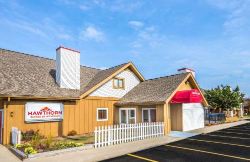 Dayton Hotel | Hawthorn Extended Stay by Wyndham Dayton