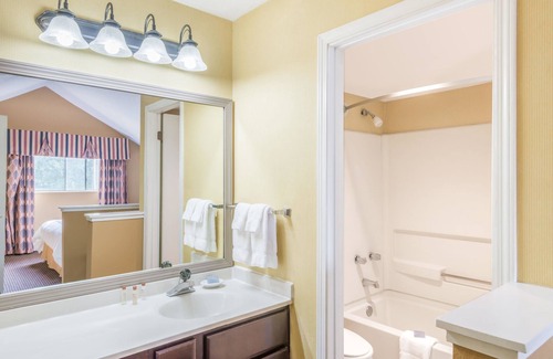 Dayton Hotel | Hawthorn Extended Stay by Wyndham Dayton