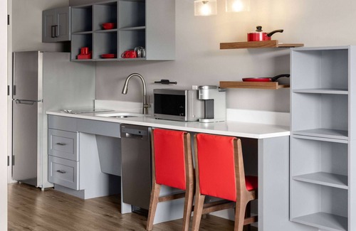 Williston North Hotel | Hawthorn Extended Stay by Wyndham Williston/Burlington