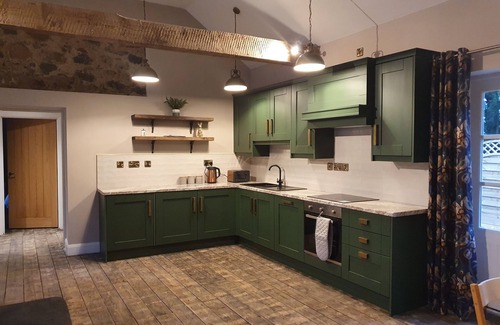 Ballymena Cabaña | Hawthorn Hollow