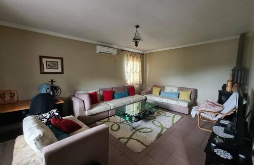 Petrele Apartamento | Haxhimali's residence