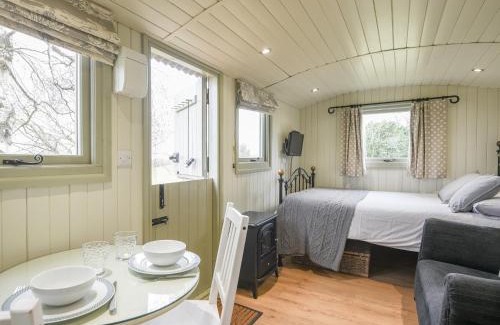 Nordley Casa | Hay And Hedgerow Glamping