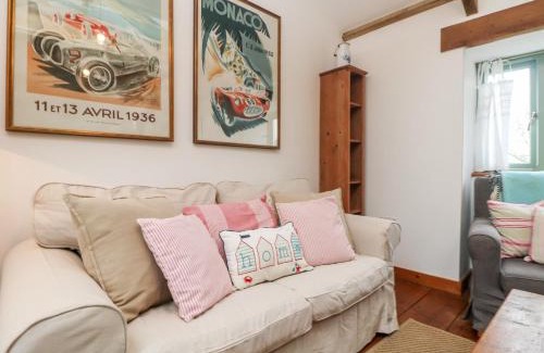 Camborne Casa | Hay Loft