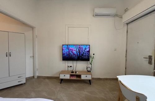 Tel Aviv Apartamento | HaYarkon Seaside - Studio On The Beach By Vacay