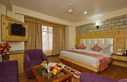 Aleo Hotel | Hayer Regency