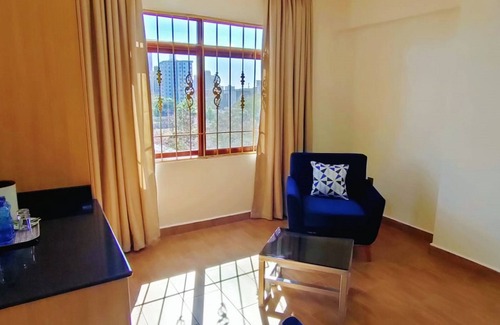 Kilimani Hotel | Hays Suites