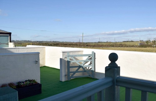 Whitland Cabaña | Alojamiento de 1 habitación en Red Roses, cerca de Pendine.