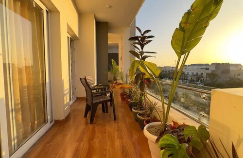 Amritsar Apartamento | Hazel : Minimalist Apartment