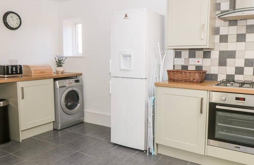 Briggswath Casa | HAZELDENE, pet friendly, with a garden in Sleights