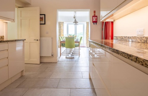 Penny Bridge Casa | Hazelseat House with Hot Tub