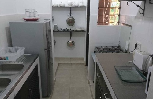 Mahe Island Apartamento | HCS Bungalows, Turtle Bay Rustic Bungalow with garden, Flat #1