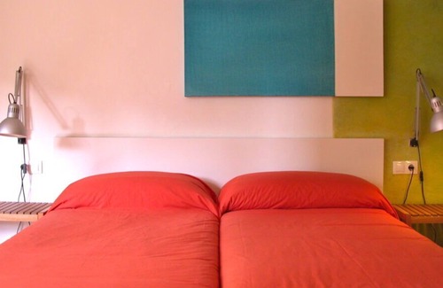 Sant Pere de Riudebitlles Casa | HD Riudebitlles - Art i Allotjament