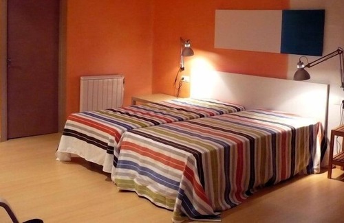 Sant Pere de Riudebitlles Casa | HD Riudebitlles - Art i Allotjament